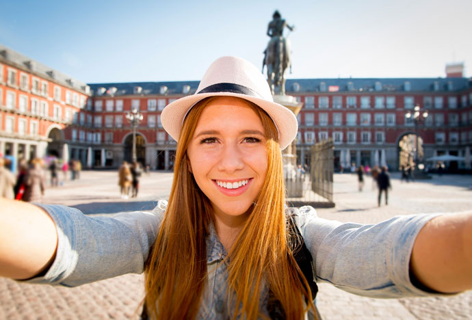 airbnb travel insurance
